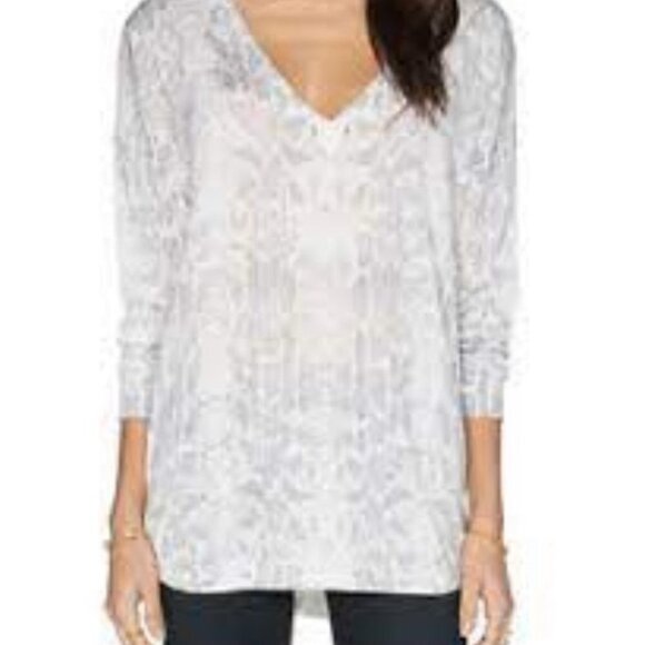 joie Animal Print Long Sleeve Sweater Lightweight Size S - Picture 2 of 10